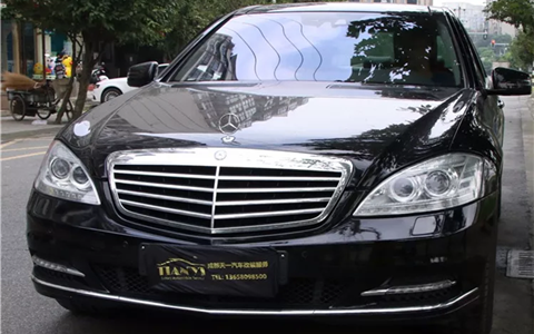 成都天一車(chē)燈奔馳S400車(chē)大燈改裝升級(jí)