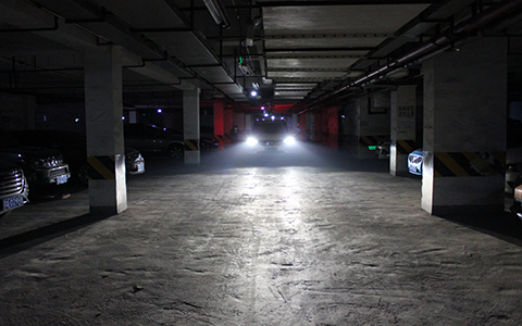 成都天一車燈榮威RX5車燈改裝效果