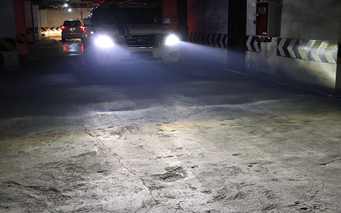 成都日產(chǎn)途樂車燈升級led透鏡效果