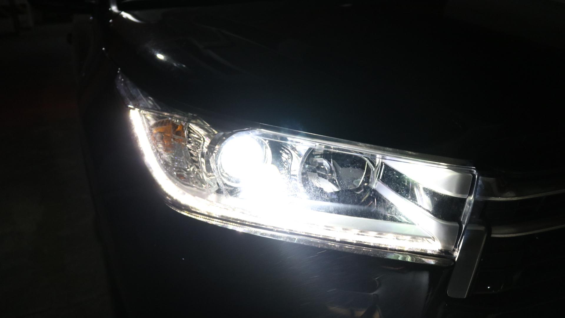 成都天一車燈改裝